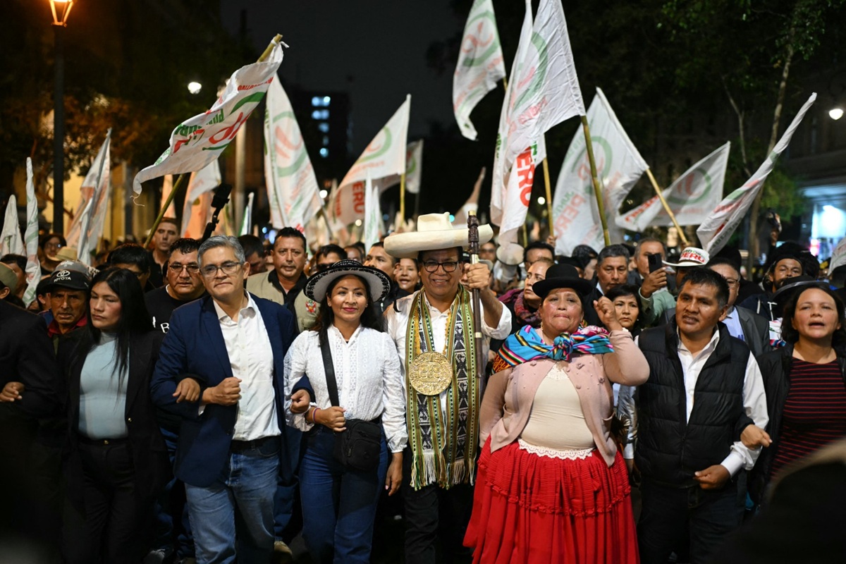 Peru Presidential Candidate Protests Over Election Transparency