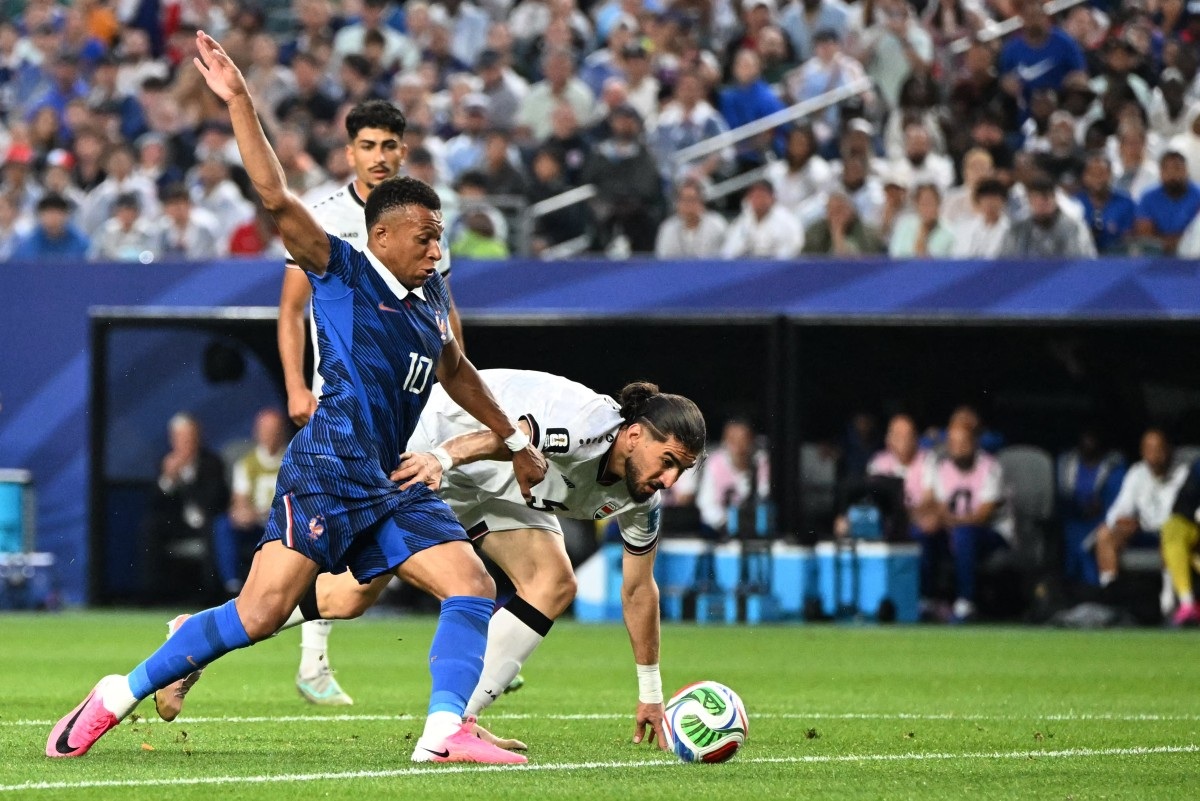 Mbappe Scores Twice as France Beat Iraq