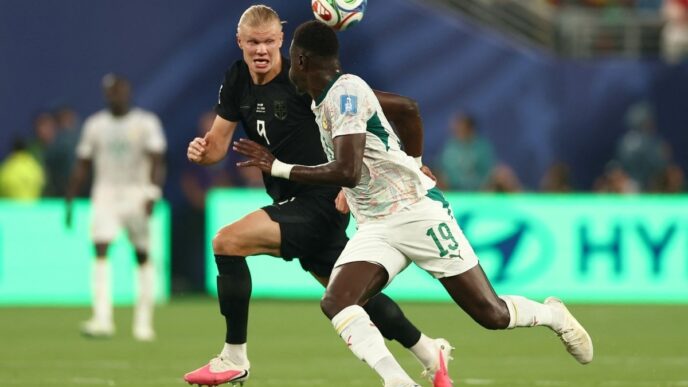 Haaland Brace Sends Norway Into World Cup Knockout Stage