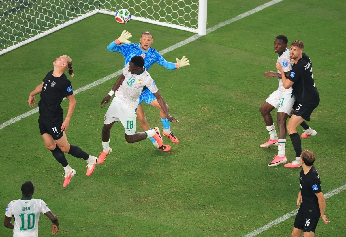 Haaland Brace Sends Norway Into World Cup Knockout Stage