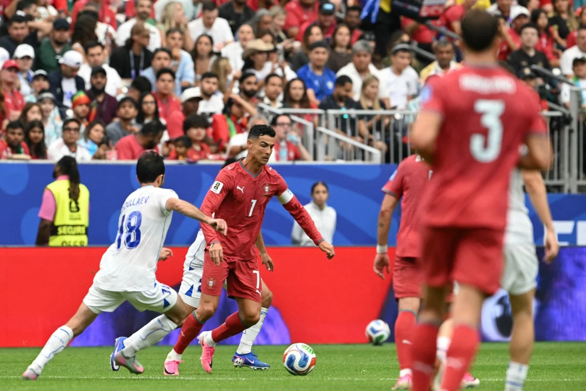 Ronaldo Nets Brace at Sixth World Cup