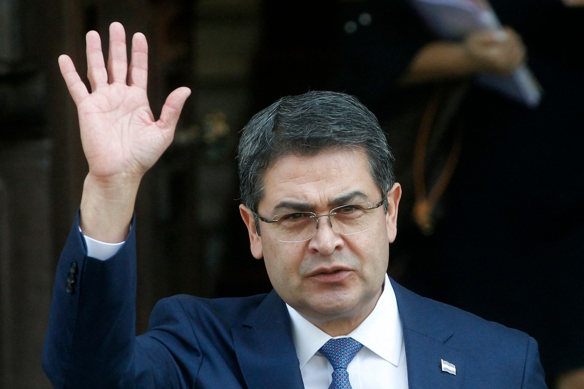 Former Honduran President to Face Corruption Trial 