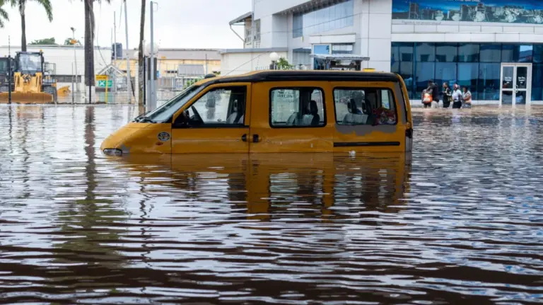 ECOWAS Donates $250,000 to Ghana Flood Victims