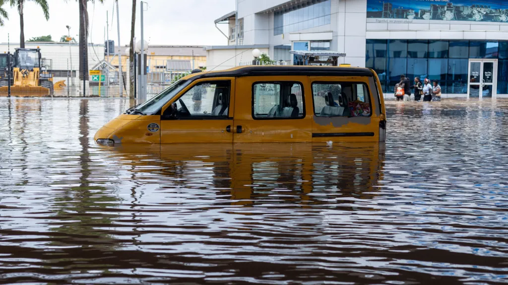 ECOWAS Donates $250,000 to Ghana Flood Victims