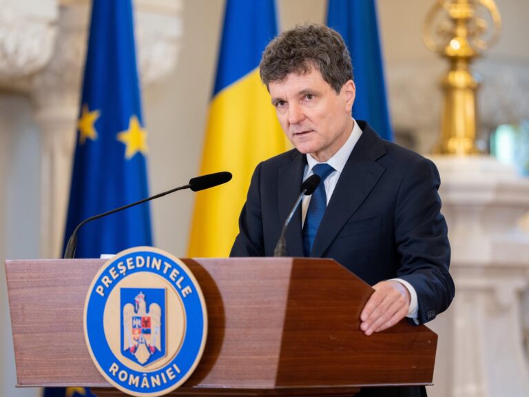 Romanian President Condemns Victory Square Violence
