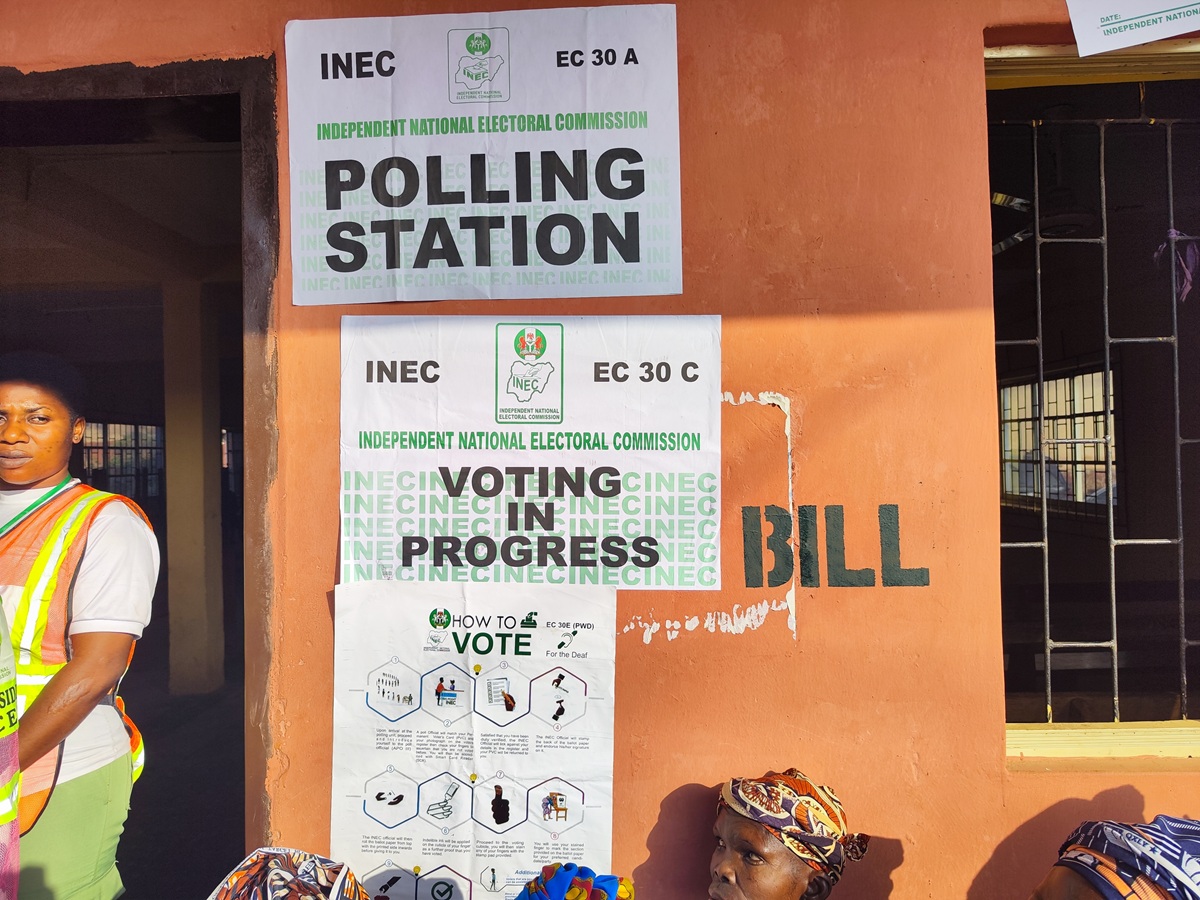 Osolo Hall Polling Unit 003 voters. Credit: News Central TV.