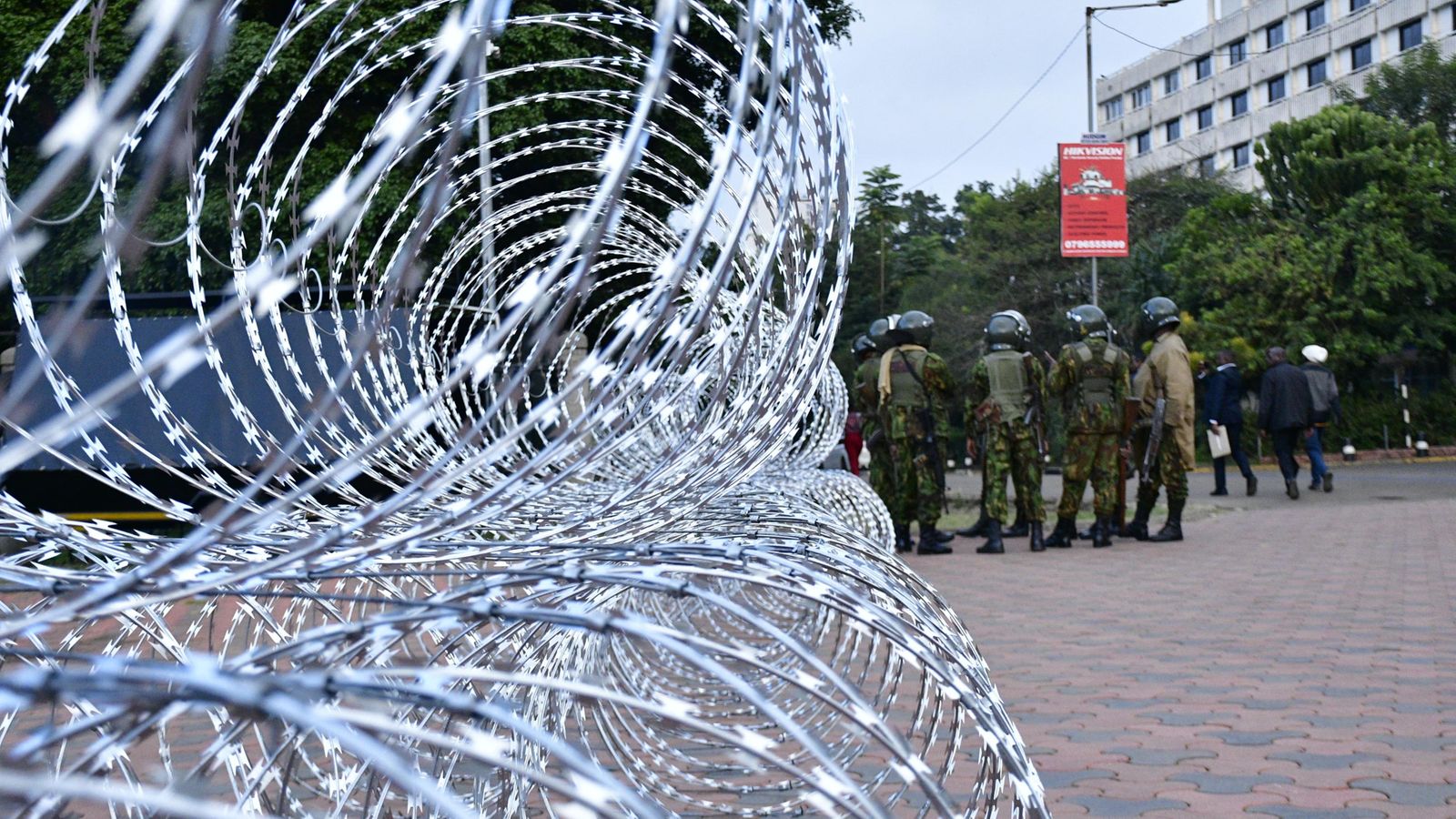 Kenyan Police Block Roads Ahead of Protests