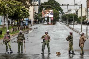 Kenyan Police Block Roads Ahead of Protests