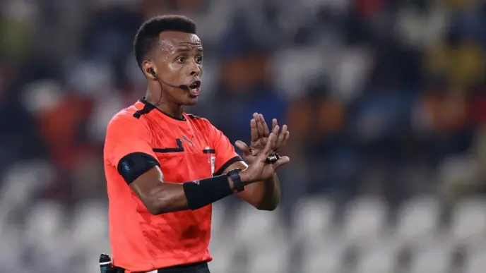 Referee (News Central TV)