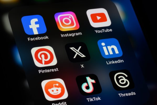 UAE Bans Social Media Use for Children Under 15