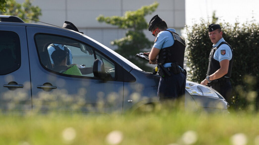 Three-Year-Old Dies in Hot Car During Europe Heatwave (NewsCentral TV)
