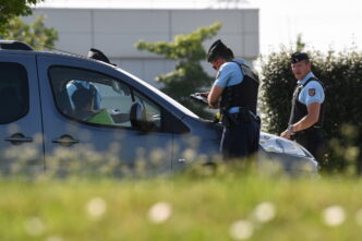 Three-Year-Old Dies in Hot Car During Europe Heatwave (NewsCentral TV)