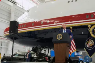 Trump Unveils New Air Force One