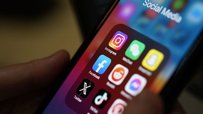 UAE Bans Social Media Use for Children Under 15