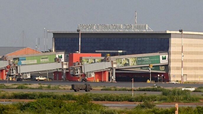 Gunfire Heard Near Niamey Airport 