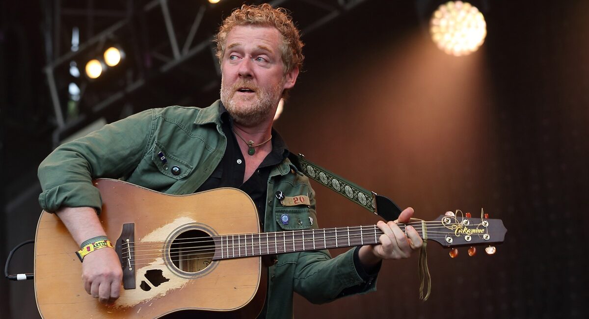 Irish musician and actor Glen Hansard