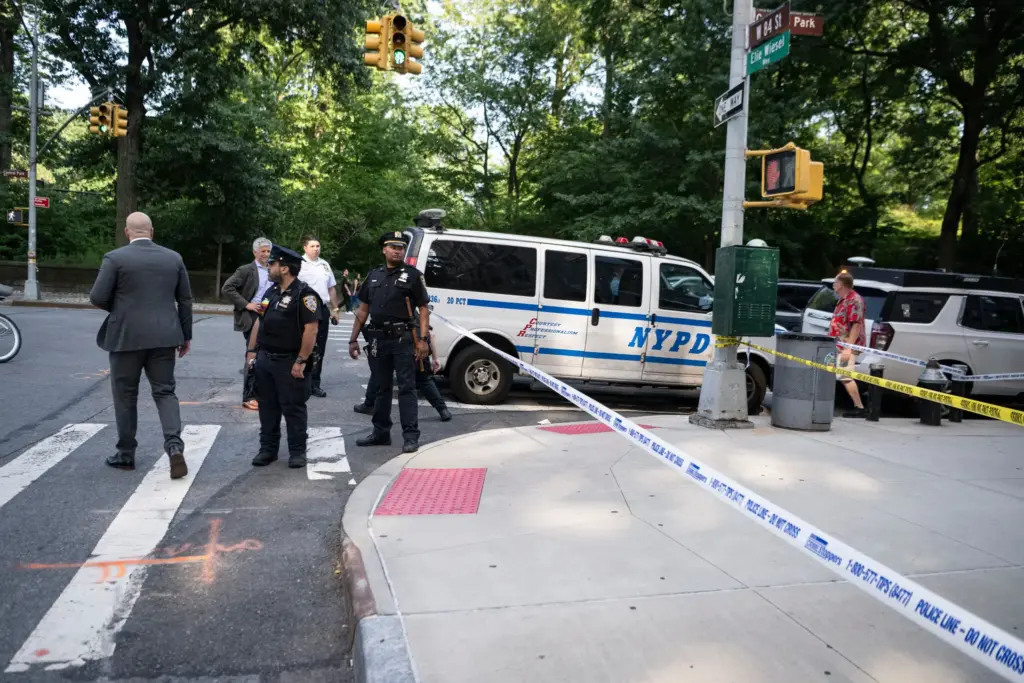 Man Arrested After New York Stabbing Attack