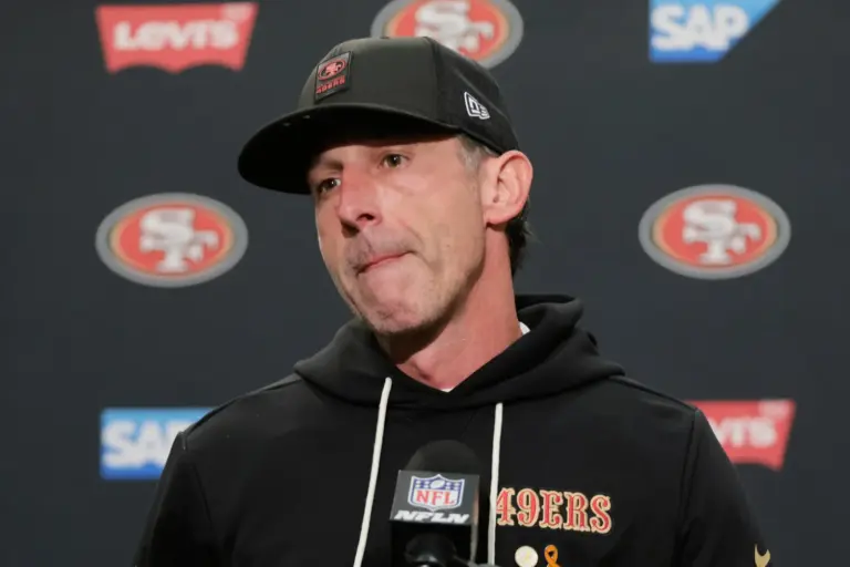 49ers Coach Shanahan Injured In Crash