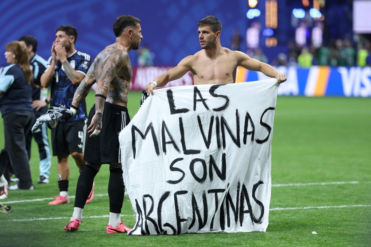 Argentina Awaits FIFA Decision Over Falklands Banner 