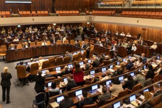 Israel Dissolves Parliament Ahead of October Elections