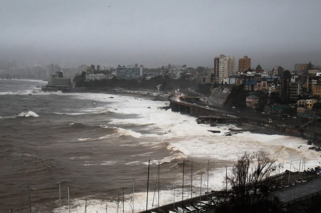 Death Toll in Chile Storms Rises to 13