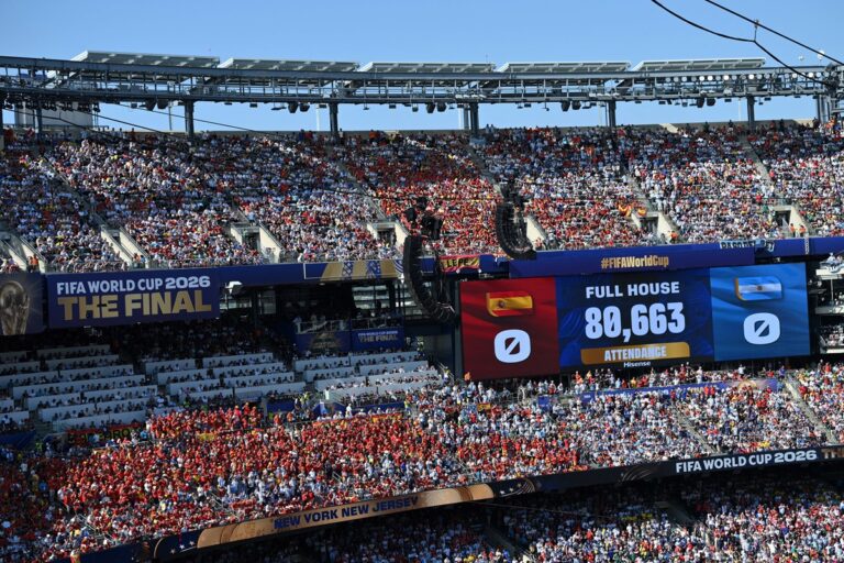 World Cup Final Heads to Extra-Time at 0-0