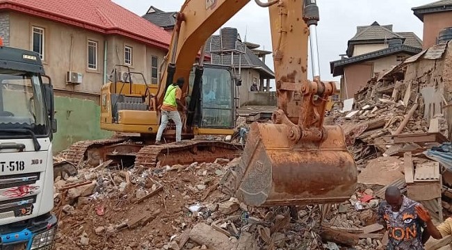 Ogun Orders Probe Into Deadly Ajuwon Building Collapse (NewsCentral TV)