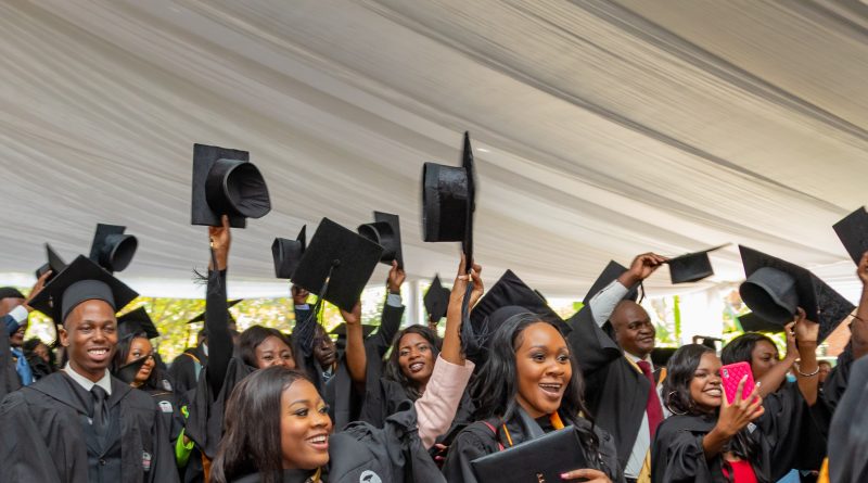 Niger Discontinues Private School Graduation Ceremonies