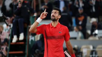 Djokovic Breaks Federer Wimbledon Record in Epic Win (NewsCentral TV)