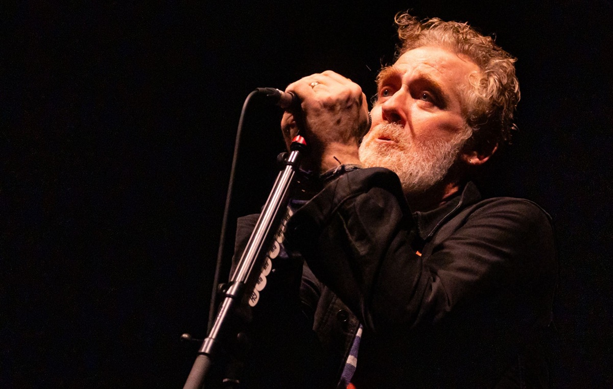 Irish musician and actor Glen Hansard