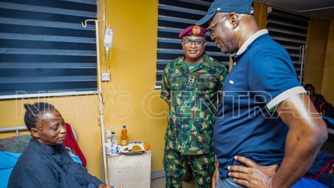 Makinde Visits Rescued Oriire Pupils, Teachers in Hospital