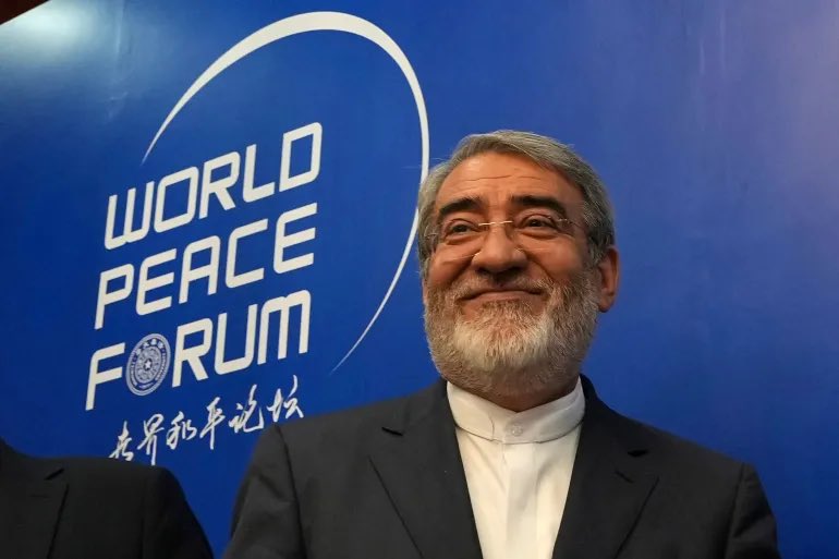 Iran to Give Allies Special Hormuz Shipping Terms (NewsCentral TV)