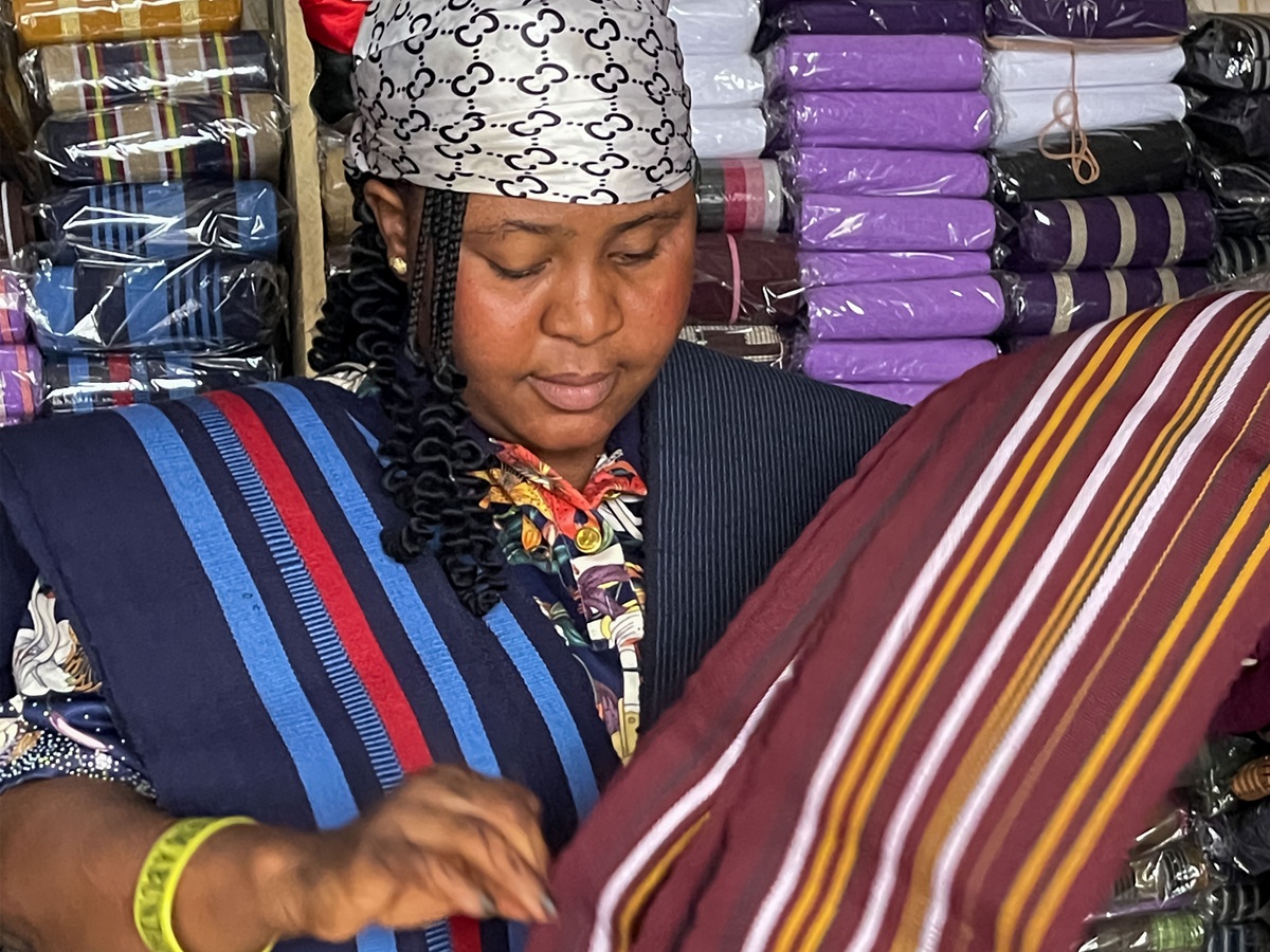 Women Weave New Life Into Aso-Oke (News Central TV)