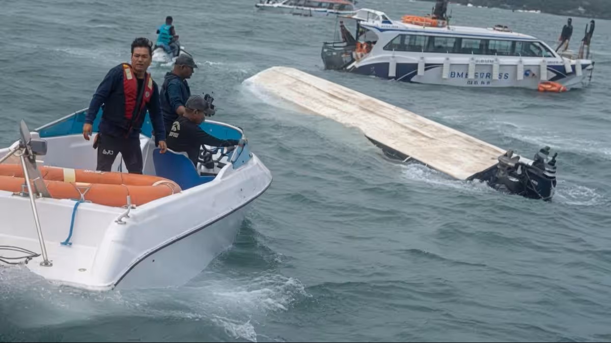 Boat Accident off Vietnam Island Kills 15 