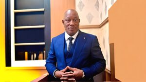 VIDEO: Oborevwori Stops Emotional Commissioner From Kneeling (NewsCentral TV)