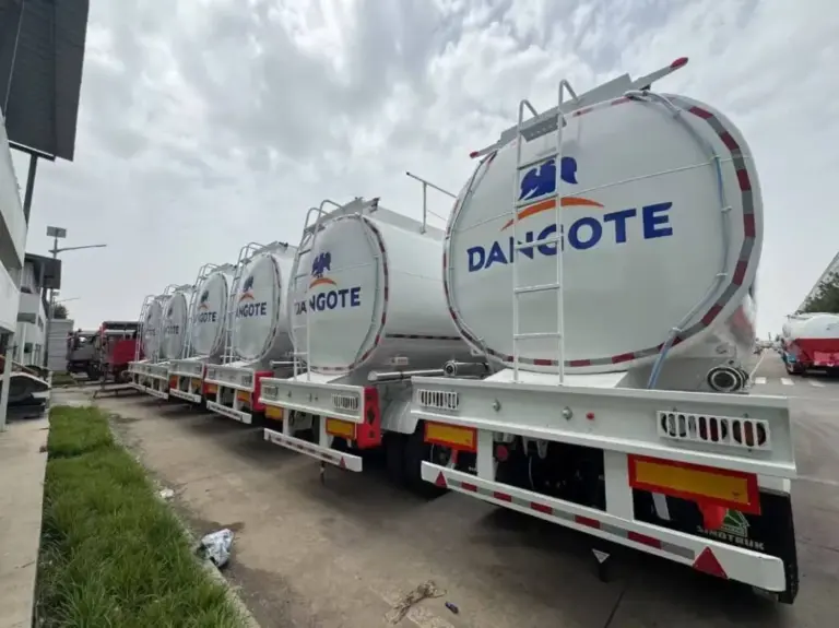 Nigerian Fuel Loading Resumes as Prices Rise