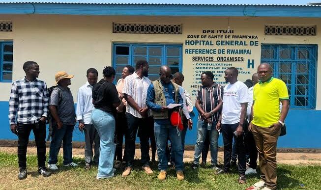 Unpaid Ebola Workers Shut Congo Centre (NewsCentral TV)
