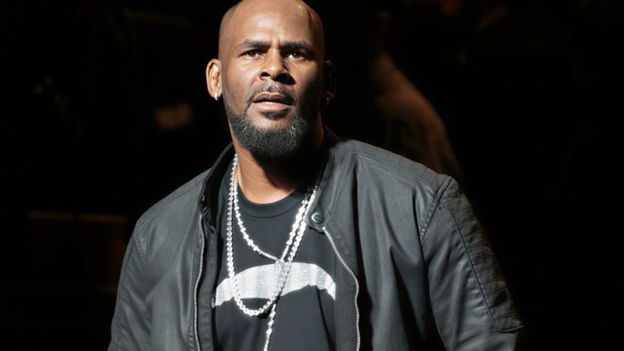 R. Kelly Seeks Clemency 