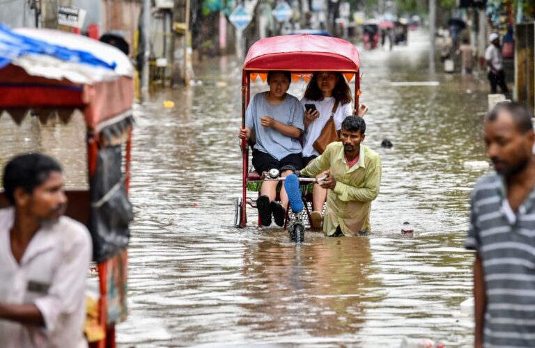 Monsoon Death Toll Tops 100 in India