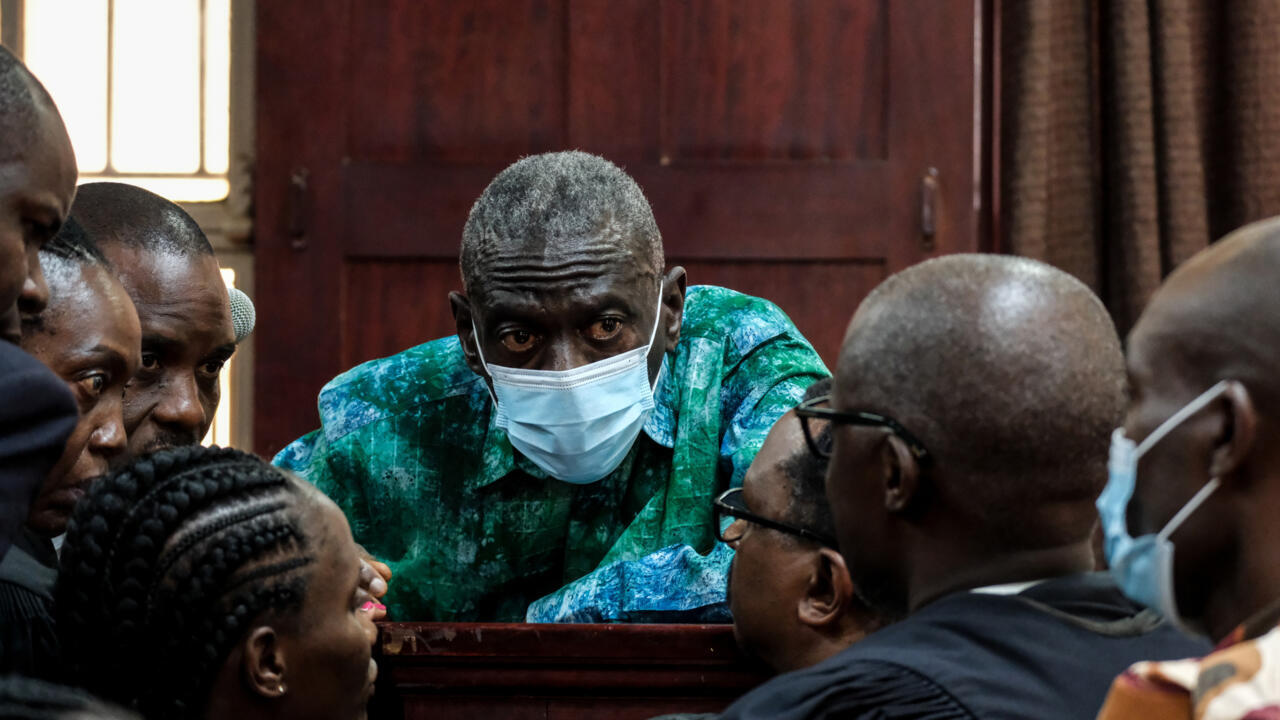 Ugandan opposition figure Besigye hospitalised (News Central TV)