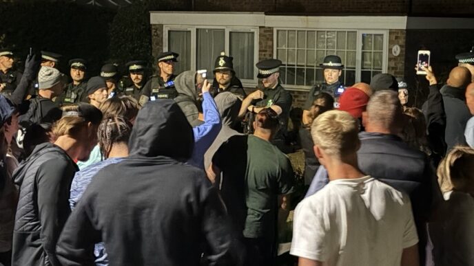 Five Arrested over Anti-Migrant Protests in England