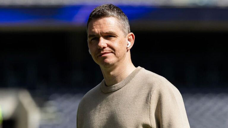 Marc Skinner Resigns as Man United Women Boss