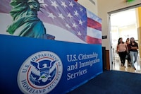 US proposes $103,000 fee for H-1B visas (News Central TV)