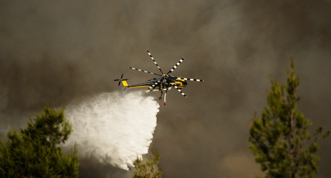 Two Firefighting Pilots Die in Greece Crash