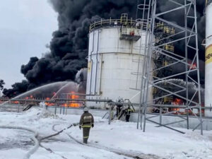 Ukraine hits two Russian oil refineries (News Central TV)