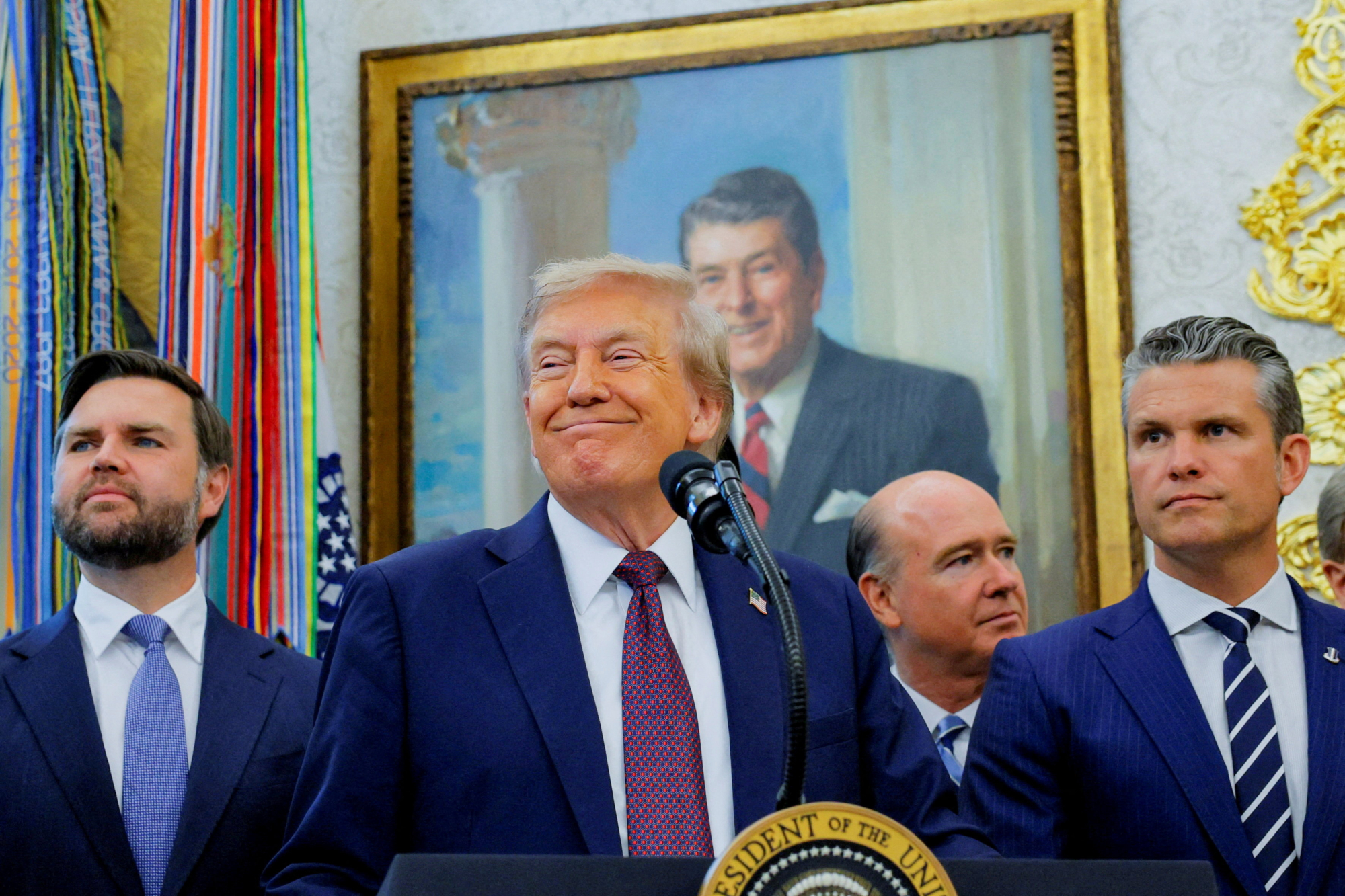 Trump announces new US space academy (News Central TV)