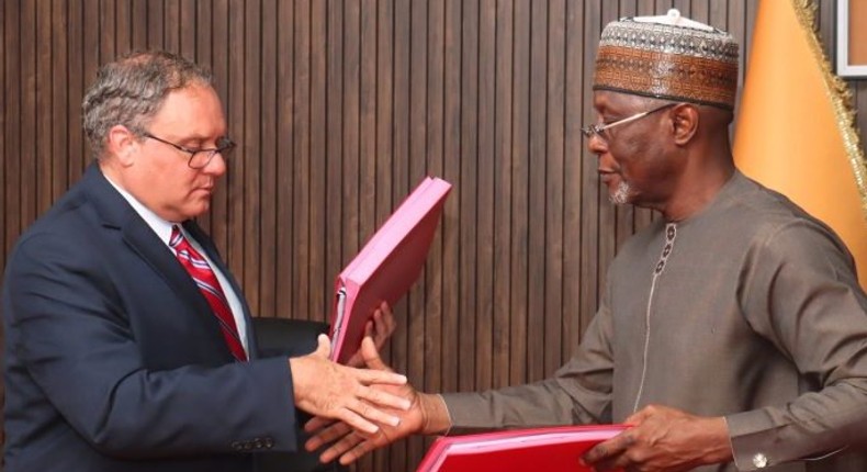 Niger signs $1.9 billion deal for mega-refinery (News Central TV)
