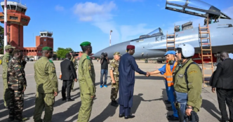 Algeria Deploys Jets To Niger After Failed Coup Attempt (NewsCentral TV)