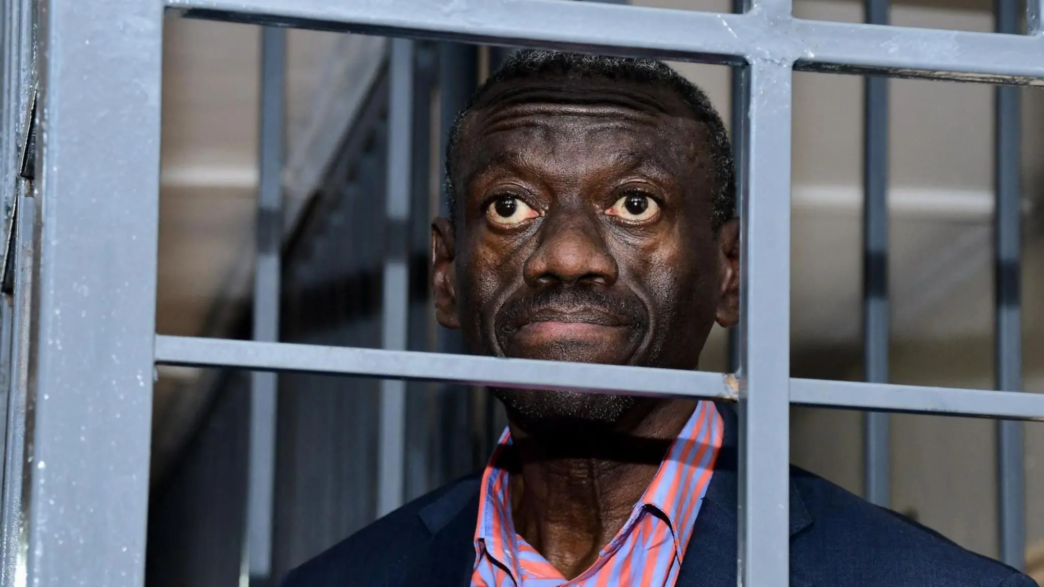 Ugandan opposition figure Besigye hospitalised (News Central TV)