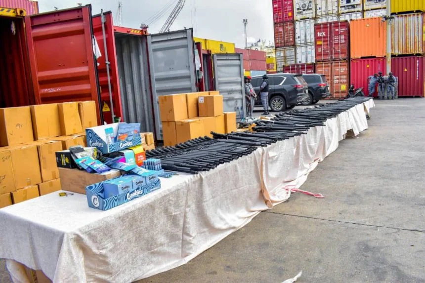 Customs Intercepts 399 Firearms, Rifle Parts at Tin Can Port (NewsCentral TV) 1